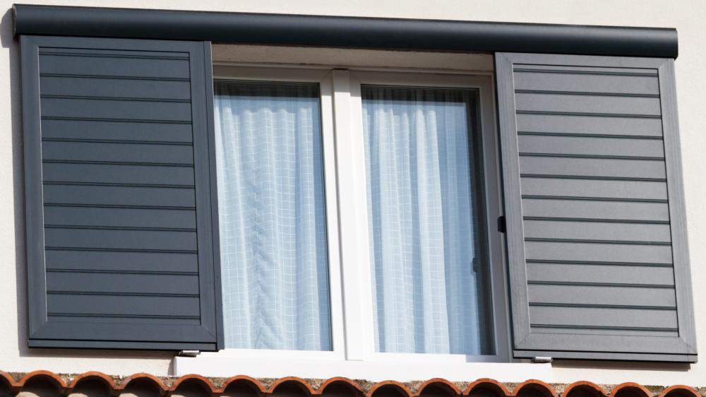 Installation de volets sur mesure